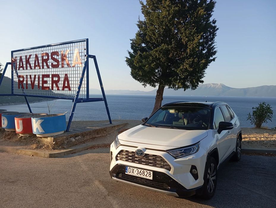 Toyota RAV4 2.5 222KM Selection  4x4 Polski Salon Szklany Dach JBL Pakiet Zima