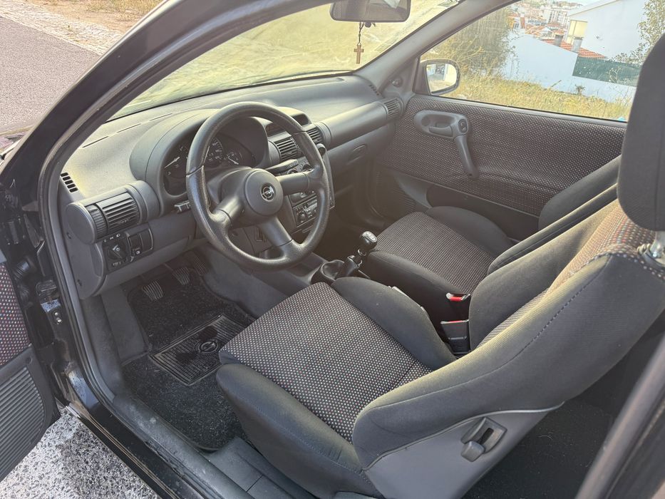 Opel corda 1.4 SI