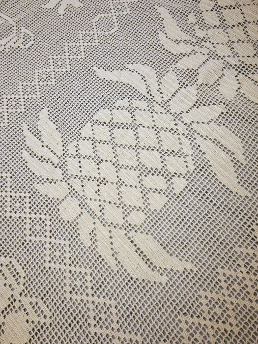 Lenço senhora e toalha em renda