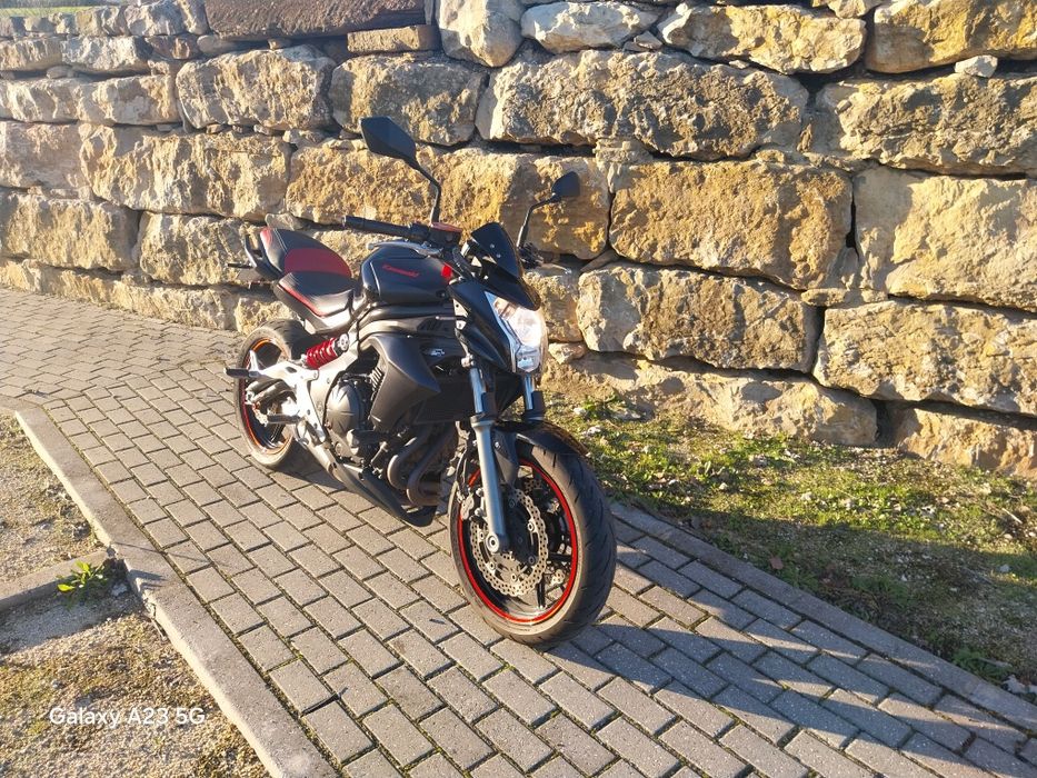 Kawasaki er6n de 2015 impecável