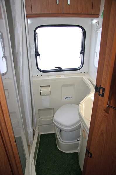 Autocaravana ano 2012 - 7 Lugares ultra confortável para família