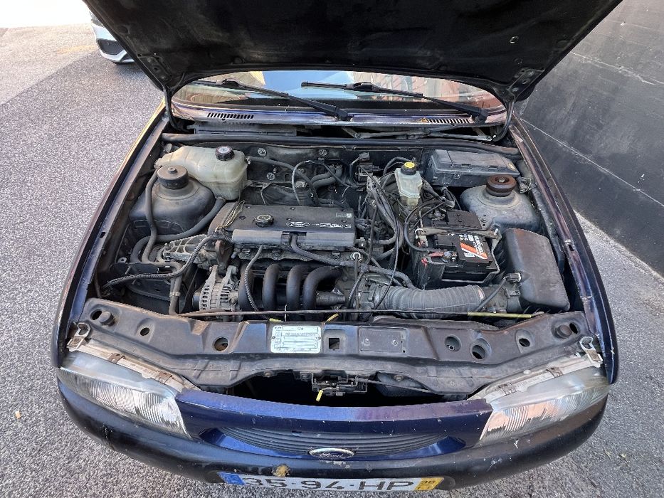 Vendo Ford Fiesta 1996