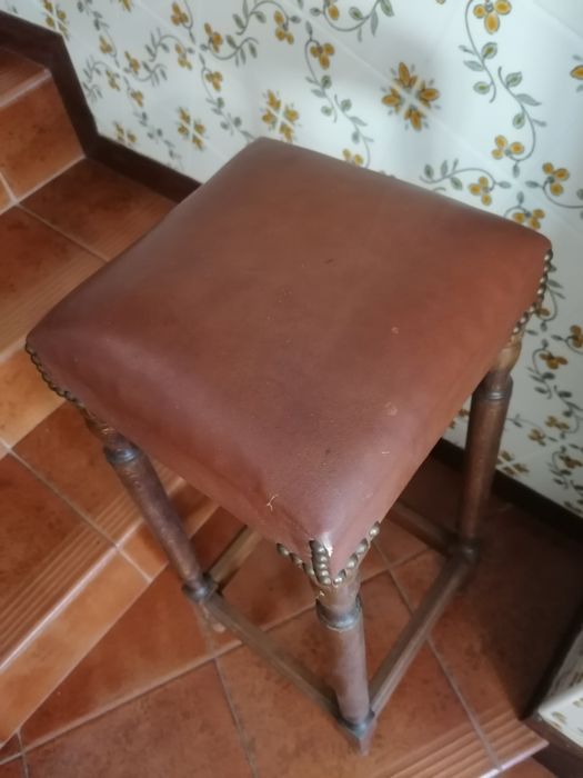 2 Bancos de bar altos