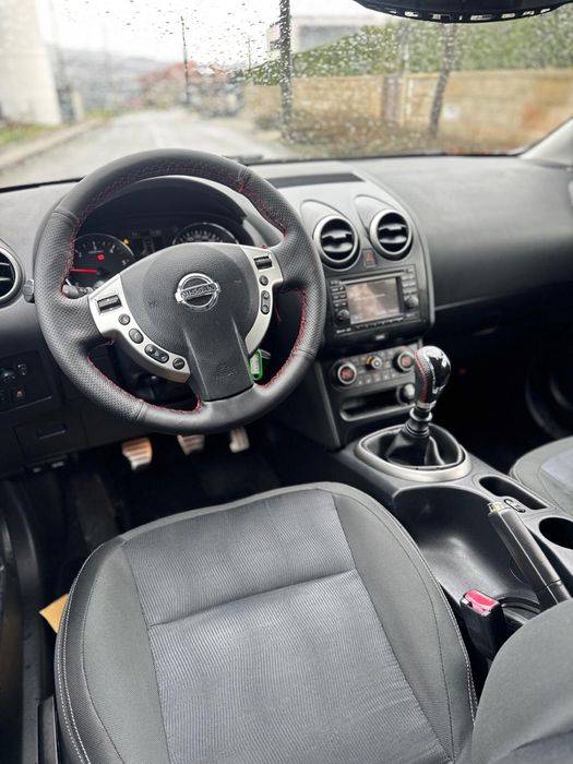 Nissan Qashqai + 2 Tekna Sport