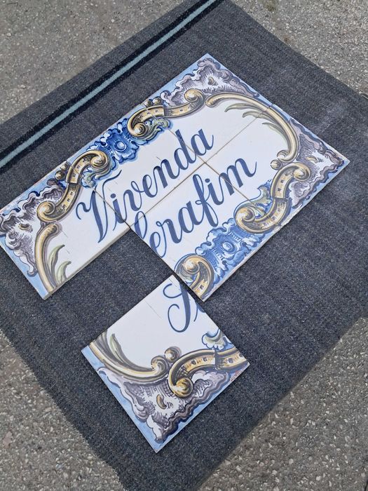 Painel  de azulejos antigos