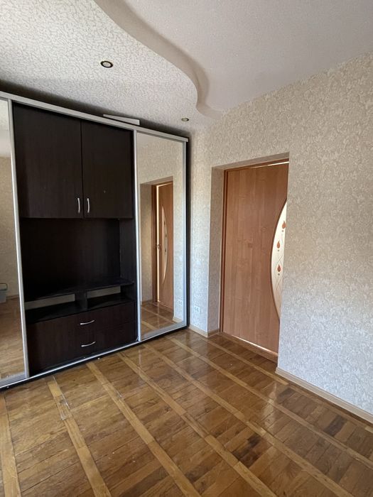Квартира посуточно Песочин