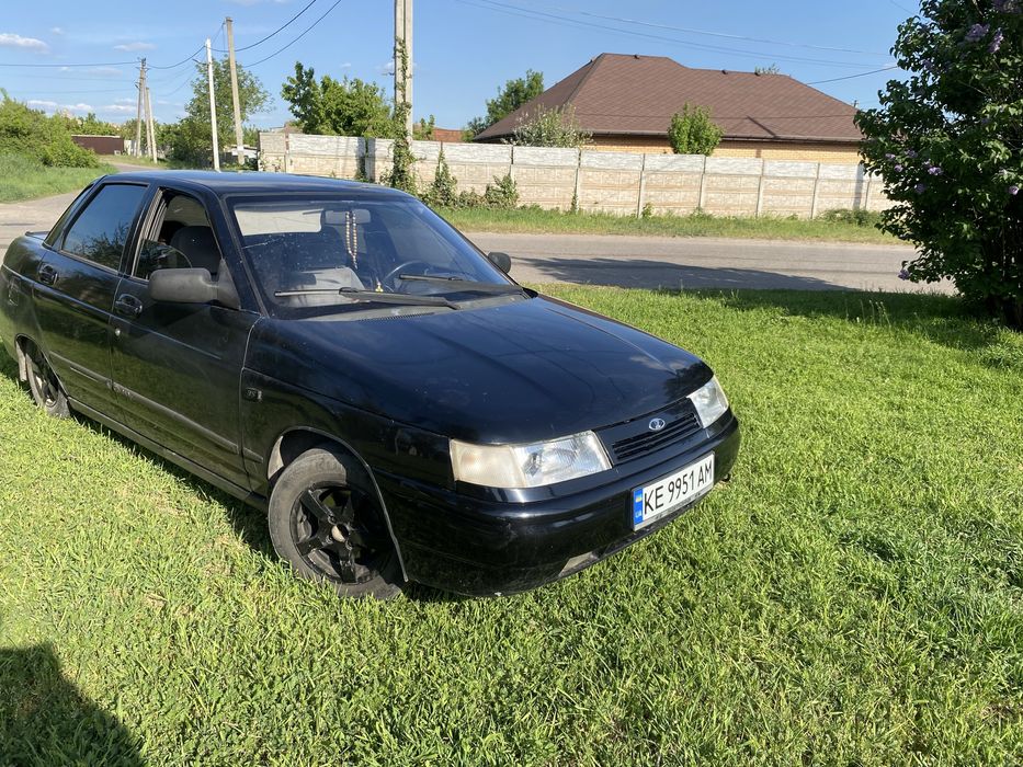 Продам ваз 2110