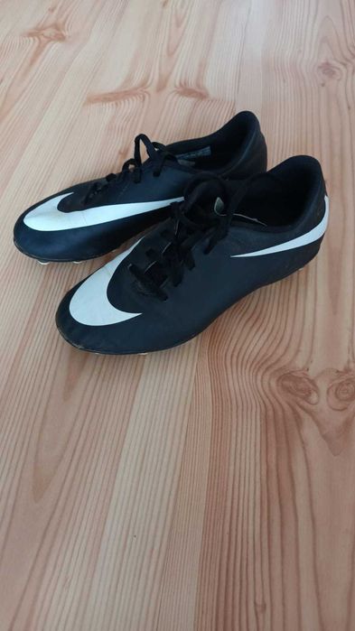 Buty korki Nike rozmiar 38
