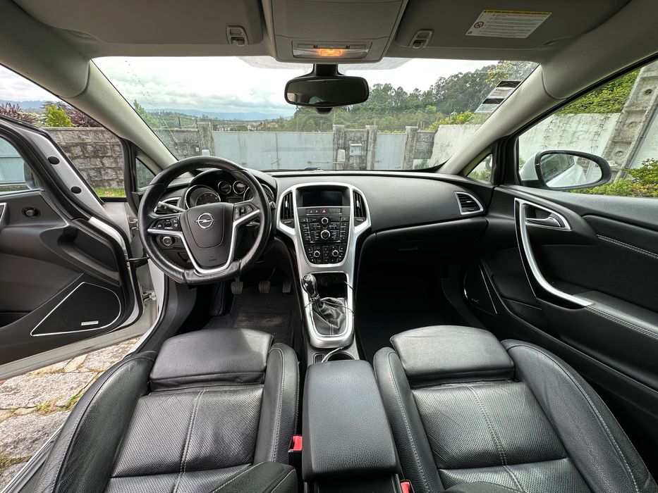 Opel Astra J GTC - OPC Line