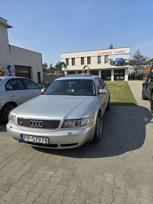 AUDI A8 D2 4.2 V8