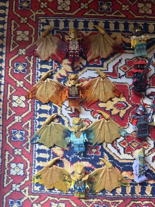 Mini figurki LEGO Ninjago (Sprzedaje tylko całość)