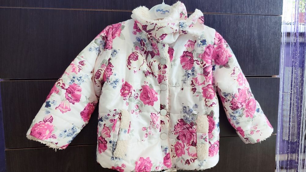 Демі куртка для дівчинки