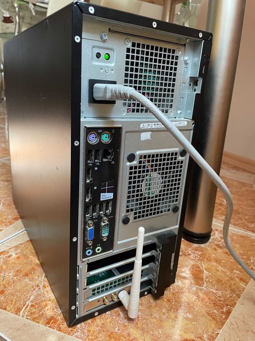 Dell OptiPlex 7020 + монітор Fujitsu + клавіатура + миша+вебкамера
