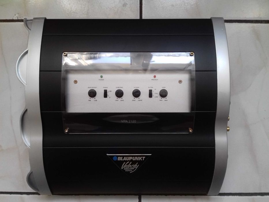 Wzmacniacz  Blaupunkt Velocity VPA 2120