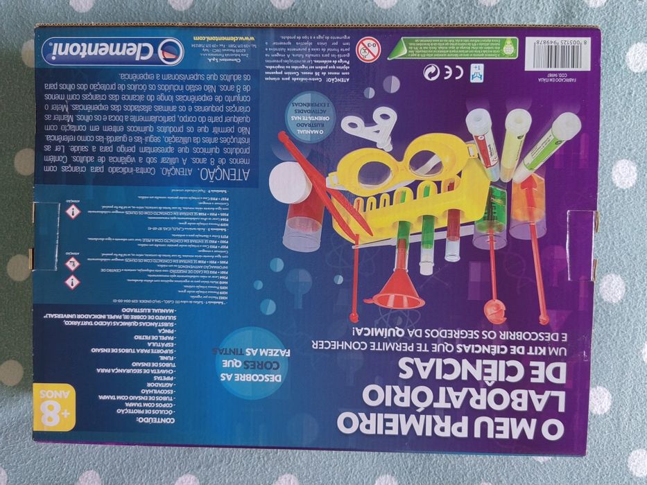 O meu primeiro laboratório de ciências da Clementoni +8 anos