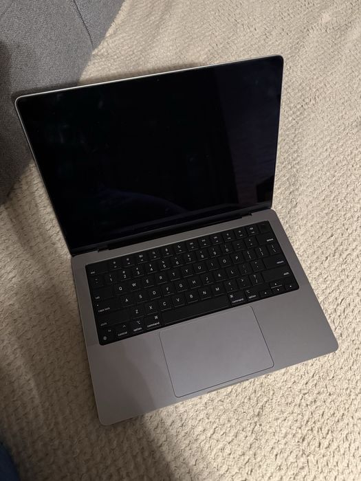 Apple Macbook 14 Pro M1 Pro 16GB RAM 512GB Space Grey