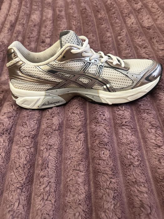 ASICS GEL-1130 р.39. Оригінал!