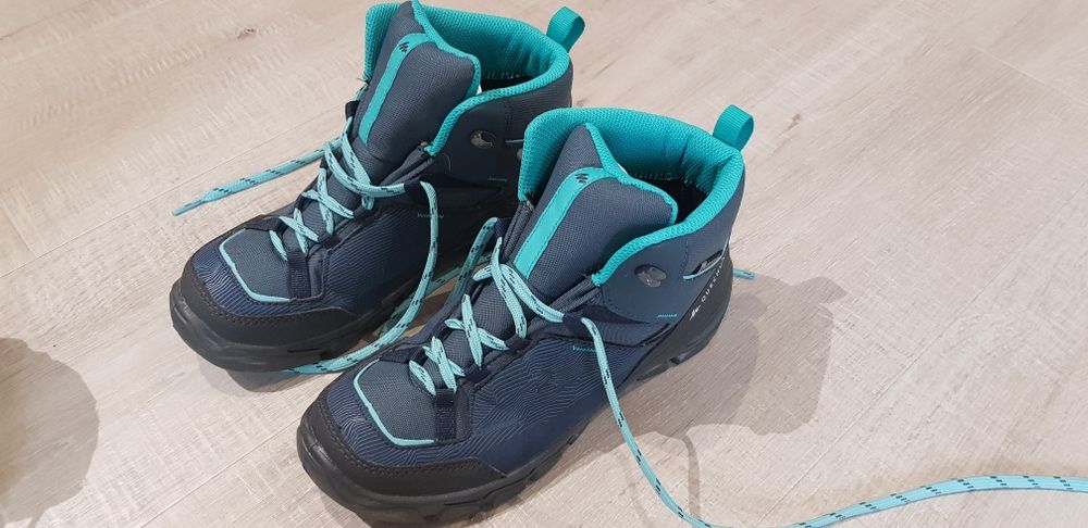 Чоботи демісезонні дитячі Decathlon  Quechua 35 р. 36 р.