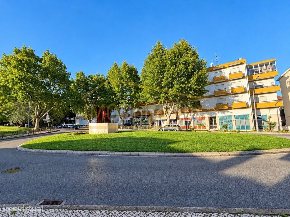Apartamento T3 remodelado em Torres Novas