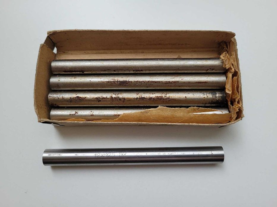 Stalka , nóż tokarski Ø12 x 125 -  5sztuk