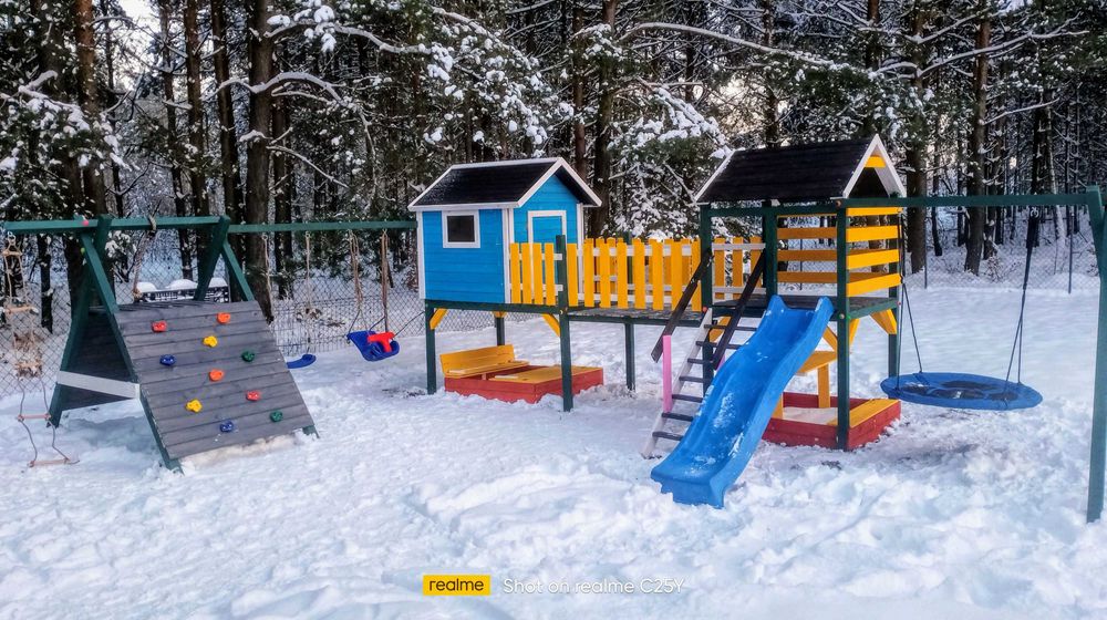 MONTAŻ GRATIS Plac zabaw Domek Mostek 3 huśtawki Ścianka Stolik Piasko