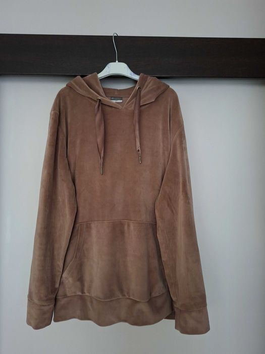 Welurowa jasnobrązowa bluza kangurka z kapturem, Beloved, r. XXL