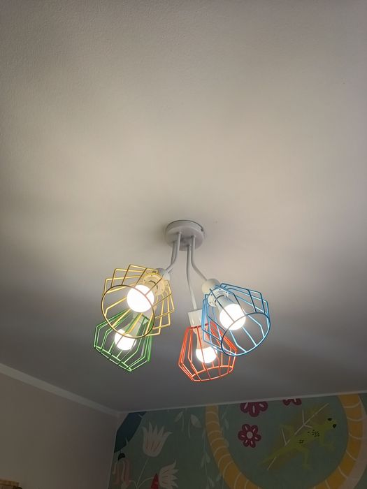 Lampa wisząca dziecięca