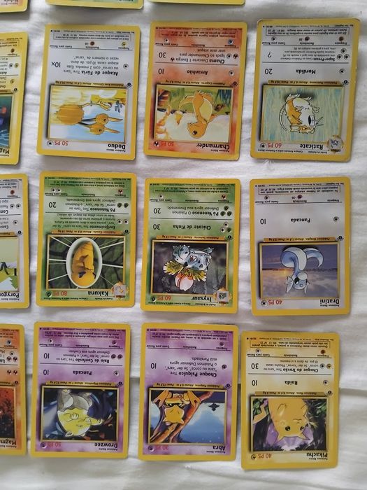 Lote de 34 cartas pokemon 1a edição portuguesa