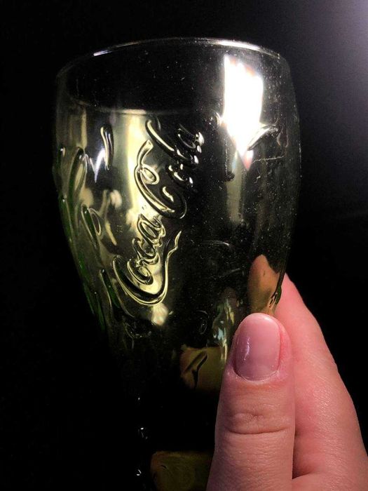 Стакан та бутилка Coca-Cola 1993 рік