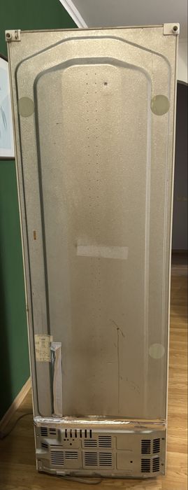 Холодильник Indesit