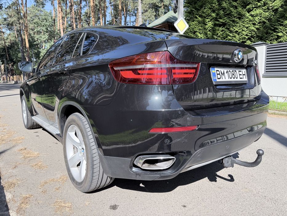 У продажу BMW X6