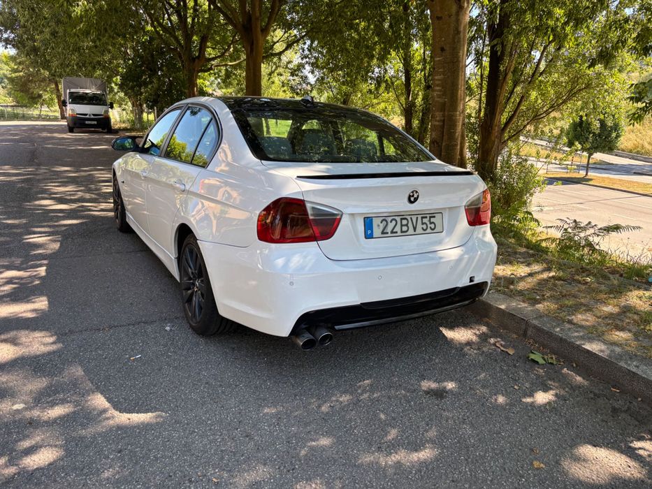 BMW 320 — fotografia 4