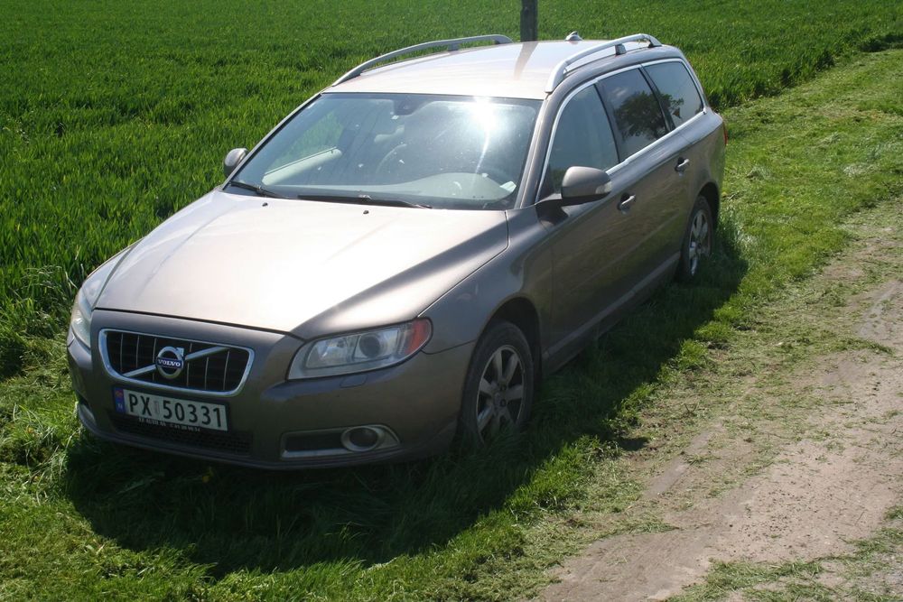 Volvo V70 na części kod farby 472-46