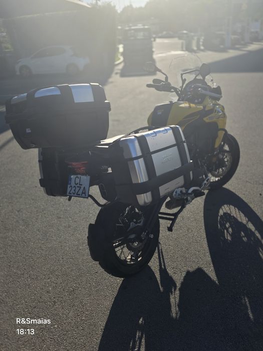 Beneli com apenas 2770kms