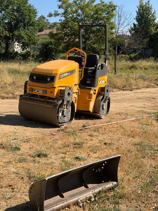 Cilindro compactador- JCB CT260-120 - Tem 109H