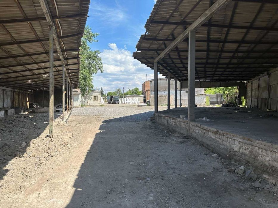 Продається комплекс будівель вул. Криворожсталі, Трампарк