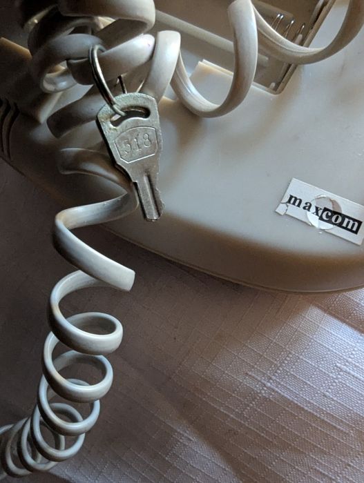 Telefon stacjonarny maxcom