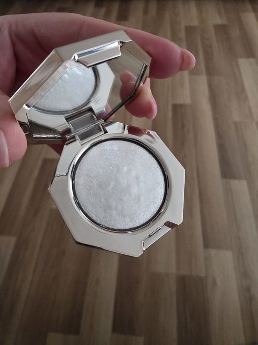Fenty beauty how many carats mini