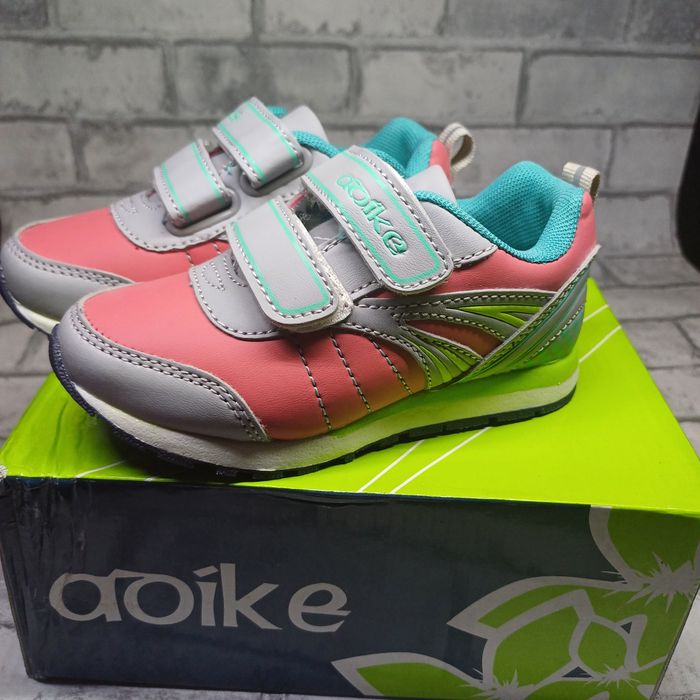Nowe buty sportowe roz 25