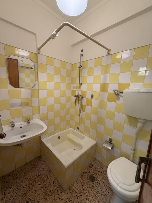 T3+1 c/2 casas de banho na Portela