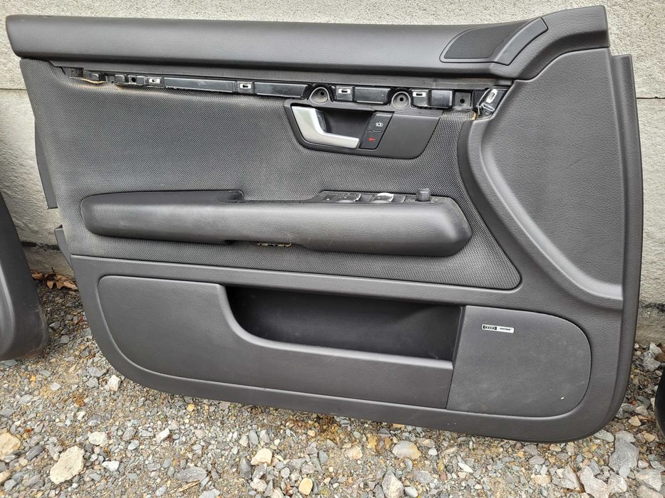 Boczki Drzwi Tapicerka Komplet Audi A4 B7 B6 Soul Maskownice BOSE Speed S-Line