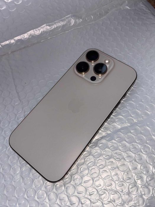 iPhone 16 pro, stan idealny, 90%