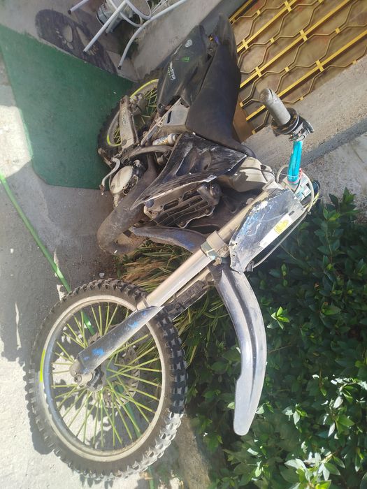 Vendo Husqvarna, Honda, Pit Bike