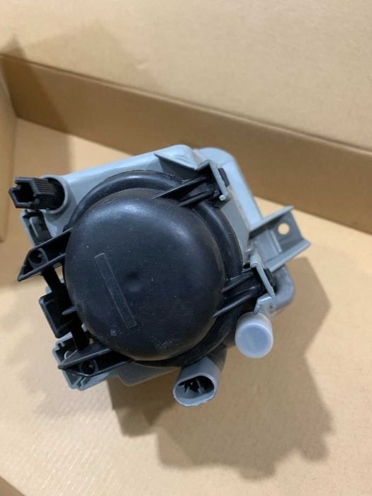 Противотуманна фара передняя прав (h3) opel astra f