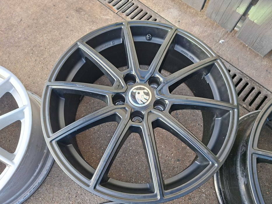 [A64] ALUFELGI 18'' 5x112 SKODA Octavia,SuperB,Karoq,Kodiaq,VW Passat.