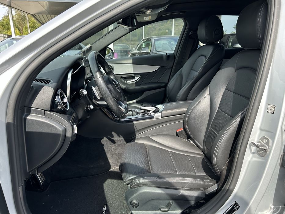 Mercedes-Benz C220d AMG - Nacional - 100 mil kms