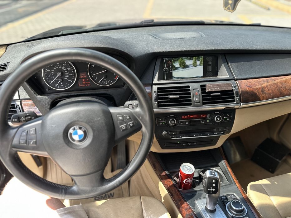 BMW X5 E70 2012p