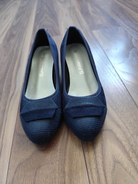 Buty zamszowe odcień niebieski
