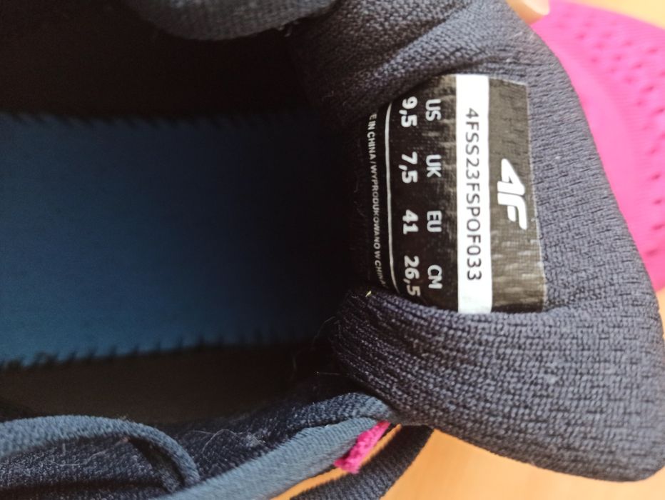 Buty sportowe 4F rozmiar 41