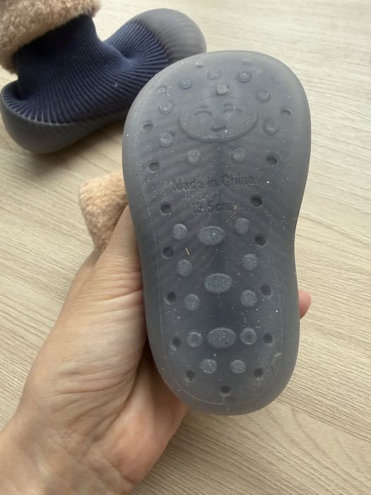 М'які тапочки-шкарпетки на силіконовій підошві флісові